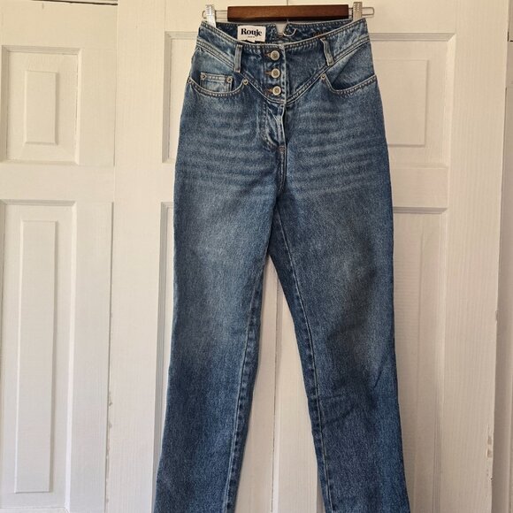 Jean - Picture 2 of 5